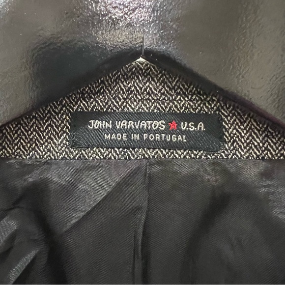 John Varvatos USA Herringbone Pattern Jacket, 44R Vintage Wool Blend - Picture 2 of 11